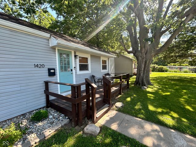 1420 Lincoln, Noblesville, IN 46060