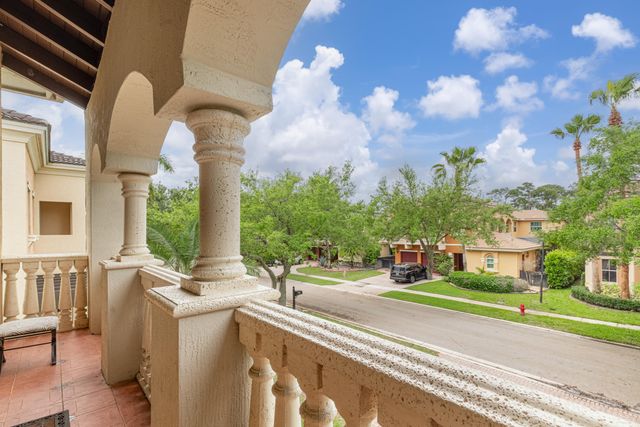 9195 Nugent Trail, West Palm Beach, FL 33411