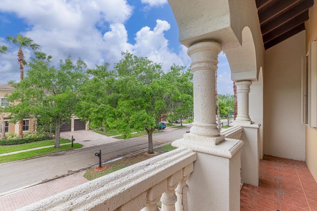 9195 Nugent Trail, West Palm Beach, FL 33411