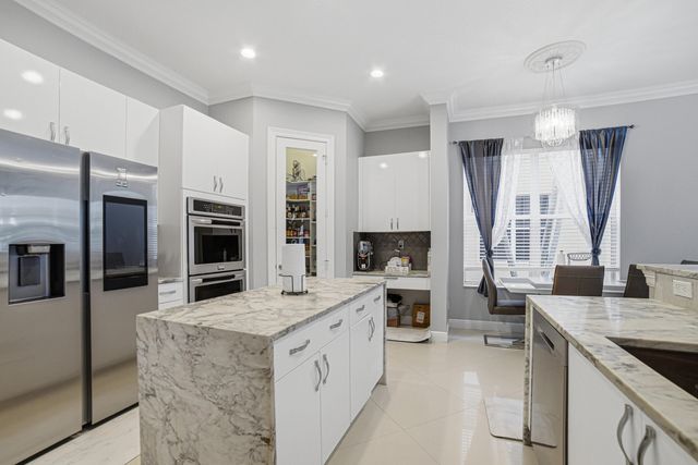 9195 Nugent Trail, West Palm Beach, FL 33411