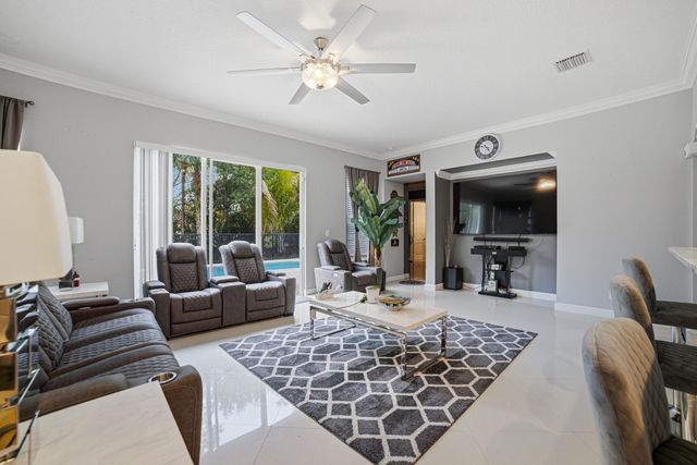 9195 Nugent Trail, West Palm Beach, FL 33411