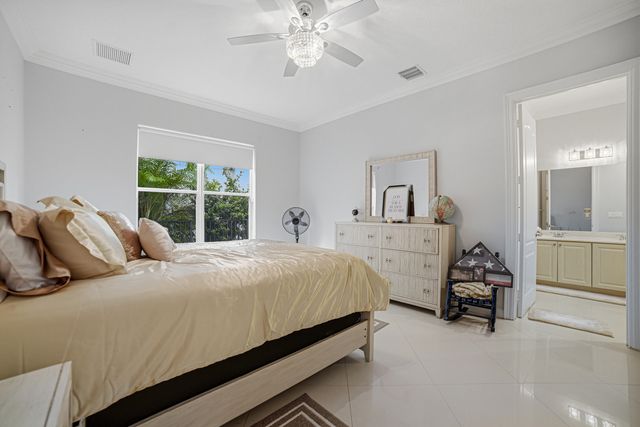 9195 Nugent Trail, West Palm Beach, FL 33411