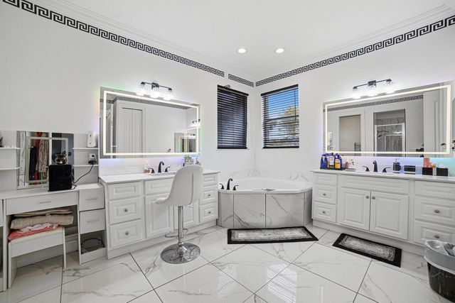 9195 Nugent Trail, West Palm Beach, FL 33411