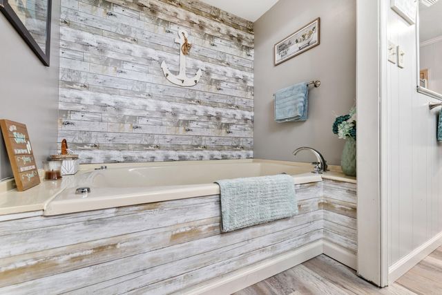 2999 Riverbend Road, Heber Springs, AR 72543