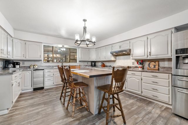 2999 Riverbend Road, Heber Springs, AR 72543