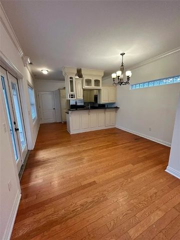 600 N Tennyson, Fayetteville, AR 72704