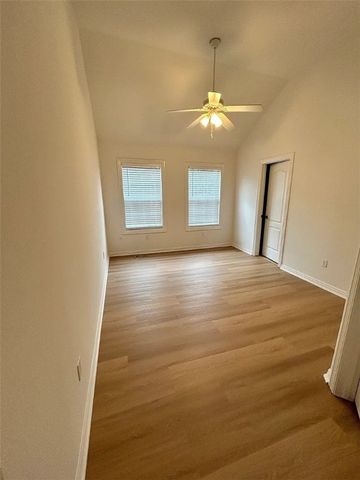 600 N Tennyson, Fayetteville, AR 72704