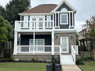 600 N Tennyson, Fayetteville, AR 72704