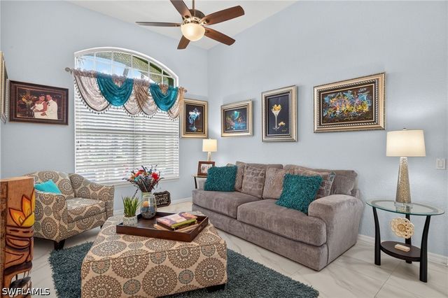 10650 Sir Michaels Place DR, Bonita Springs, FL 34135
