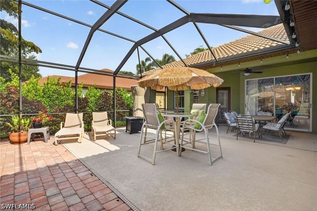 10650 Sir Michaels Place DR, Bonita Springs, FL 34135