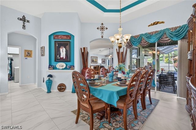 10650 Sir Michaels Place DR, Bonita Springs, FL 34135