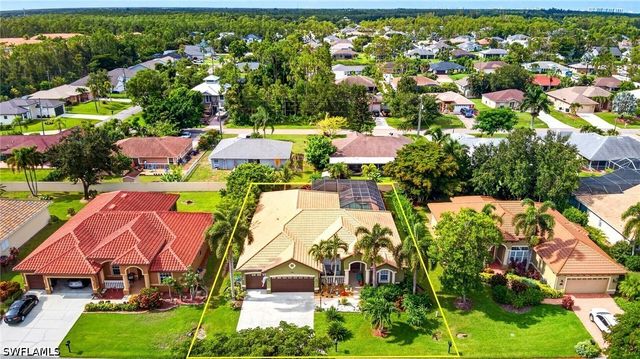 10650 Sir Michaels Place DR, Bonita Springs, FL 34135