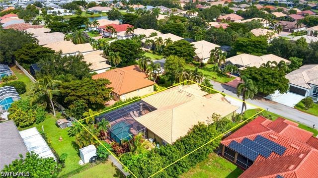 10650 Sir Michaels Place DR, Bonita Springs, FL 34135