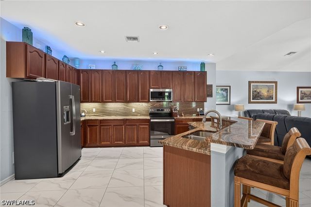 10650 Sir Michaels Place DR, Bonita Springs, FL 34135