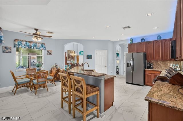 10650 Sir Michaels Place DR, Bonita Springs, FL 34135