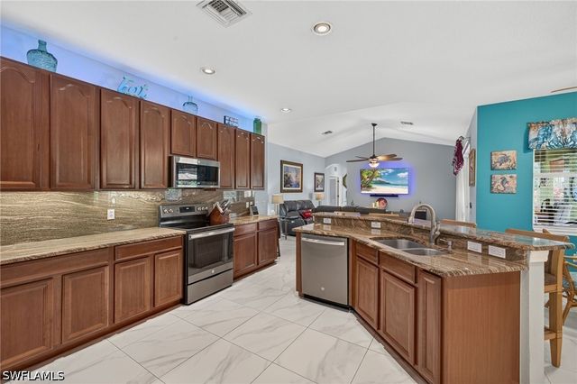 10650 Sir Michaels Place DR, Bonita Springs, FL 34135