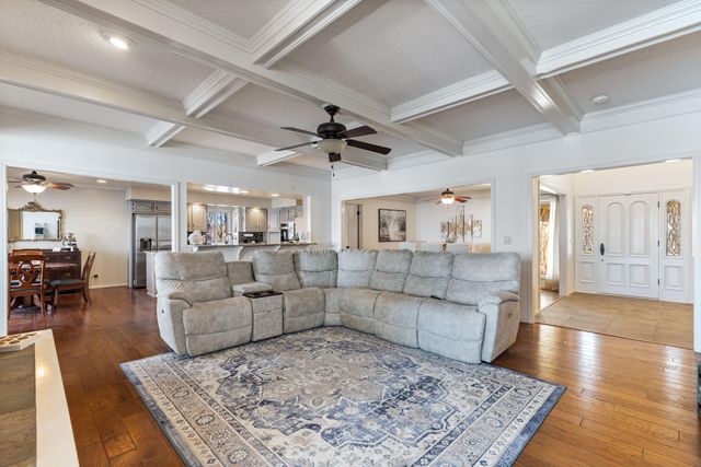 3126 Shore Drive, Grove, OK 74344