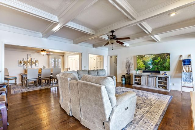 3126 Shore Drive, Grove, OK 74344