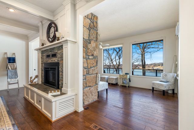 3126 Shore Drive, Grove, OK 74344