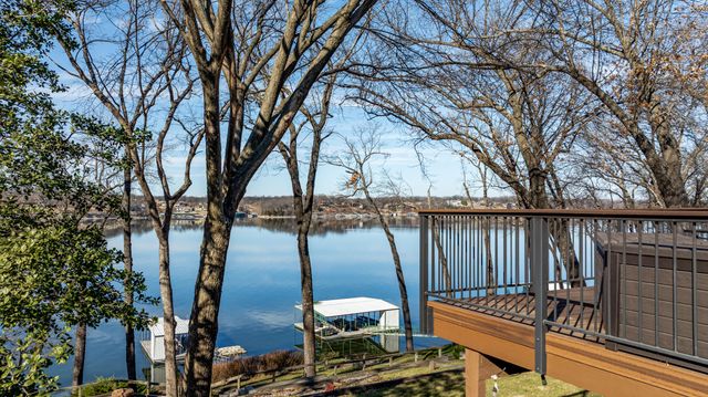 3126 Shore Drive, Grove, OK 74344