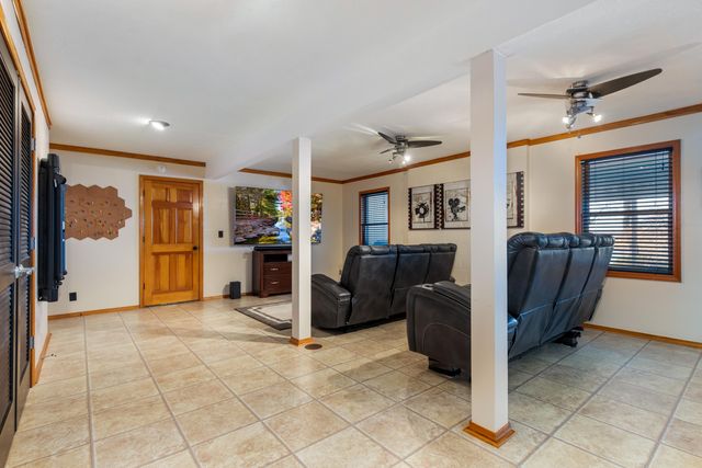 3126 Shore Drive, Grove, OK 74344