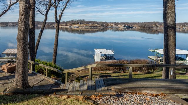 3126 Shore Drive, Grove, OK 74344