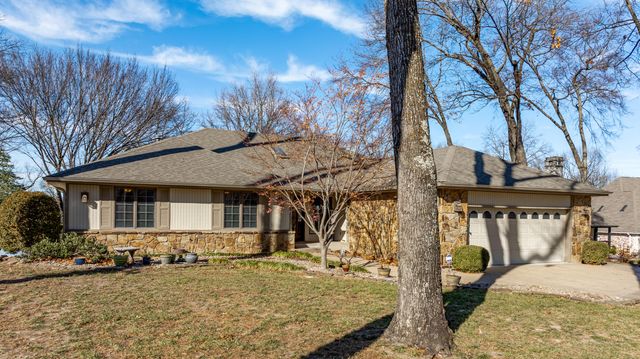 3126 Shore Drive, Grove, OK 74344