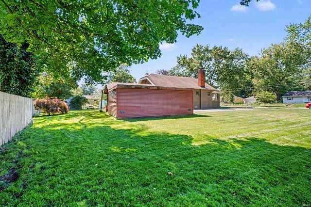 1815 E Beardsley Avenue, Elkhart, IN 46514