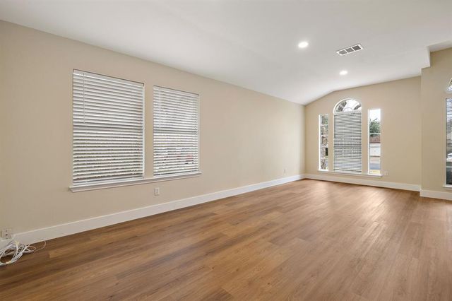 13412 Tossa LN, Austin, TX 78729