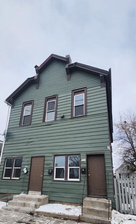 1230 W Greenfield AVENUE, Milwaukee, WI 53204