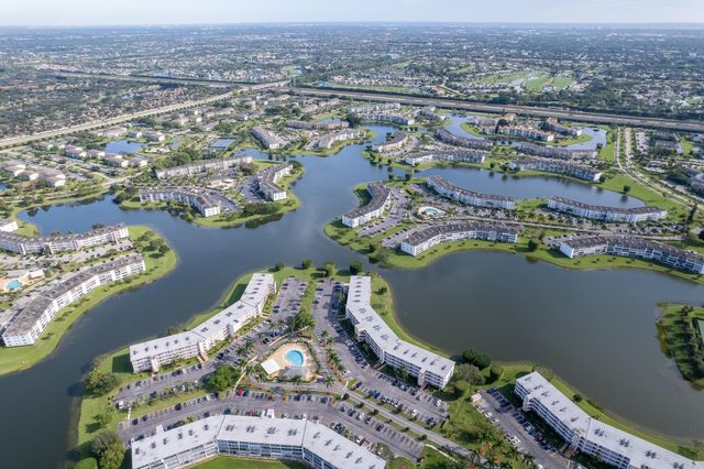 3038 Cornwall B 3038, Boca Raton, FL 33434