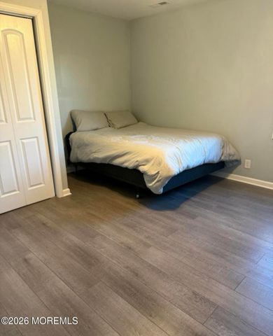 40 Bay Shore Drive UNIT B, Toms River, NJ 08753