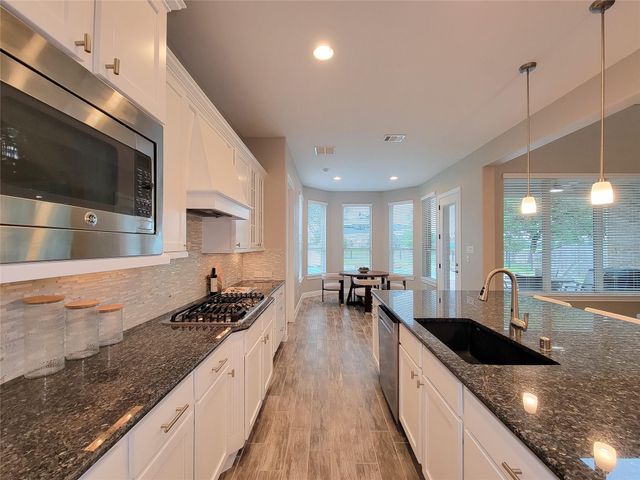 9706 Kirkstone Terrace Drive, Spring, TX 77379