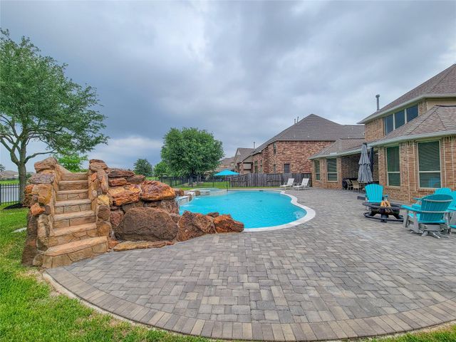 9706 Kirkstone Terrace Drive, Spring, TX 77379