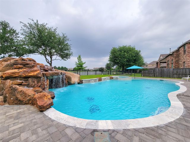 9706 Kirkstone Terrace Drive, Spring, TX 77379