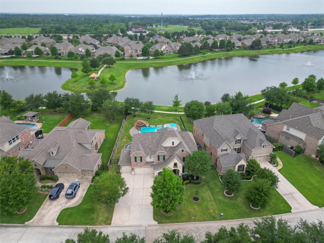9706 Kirkstone Terrace Drive, Spring, TX 77379