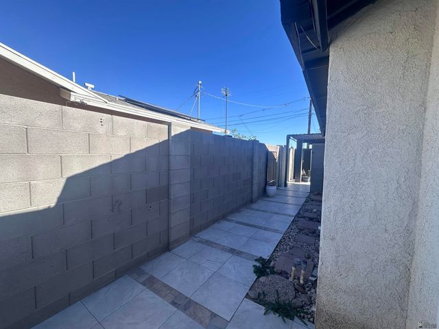 1350 W 12 St, Yuma, AZ 85364