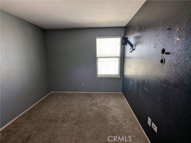 15243 Riverview, Victorville, CA 92394