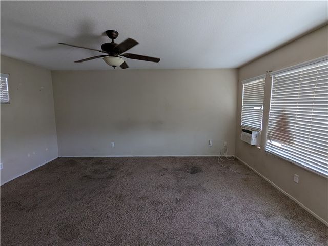 15243 Riverview, Victorville, CA 92394