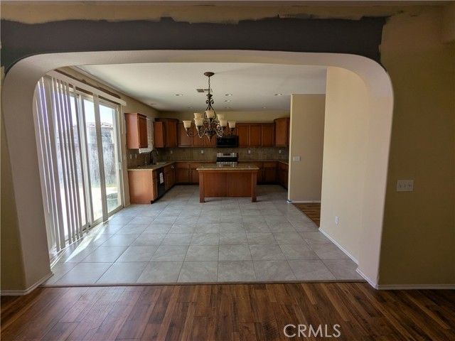 15243 Riverview, Victorville, CA 92394