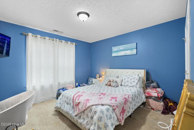 338 Rose Bud Lane, Holly Ridge, NC 28445
