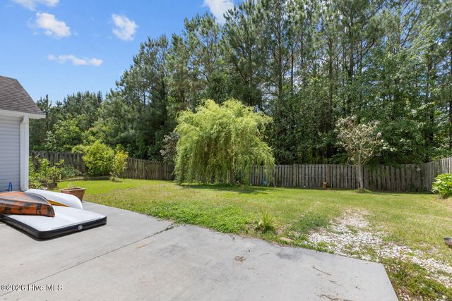 338 Rose Bud Lane, Holly Ridge, NC 28445