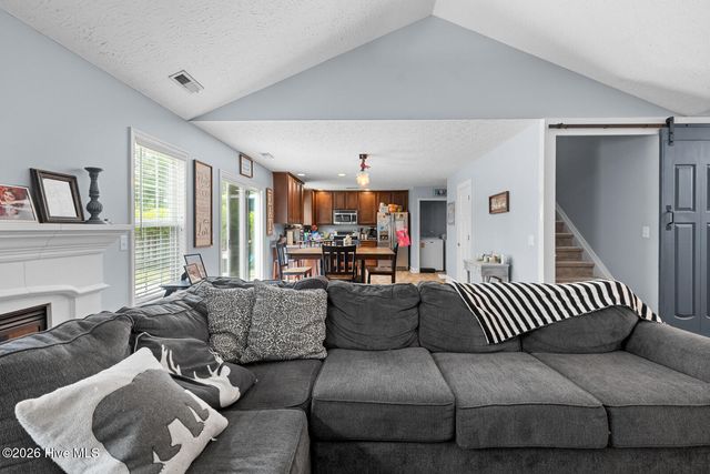 338 Rose Bud Lane, Holly Ridge, NC 28445