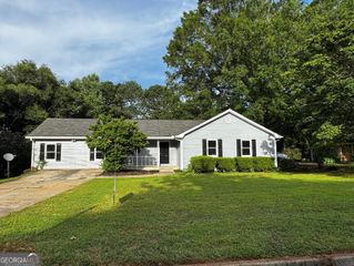 2204 Liberty Lane SW, Conyers, GA 30094