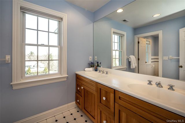 178 Hirst Road, Briarcliff Manor, NY 10510