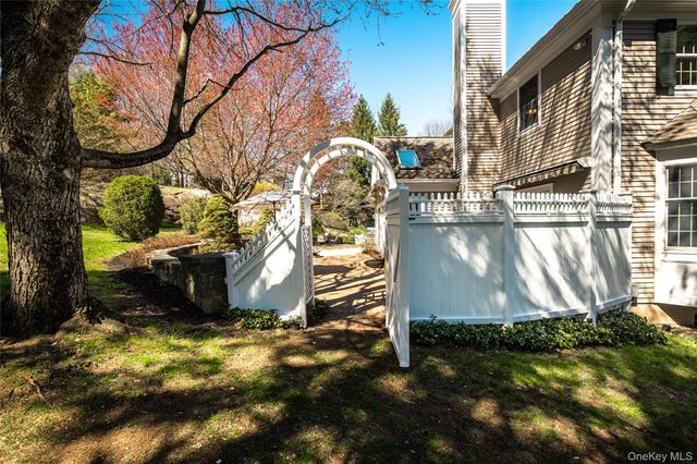 178 Hirst Road, Briarcliff Manor, NY 10510