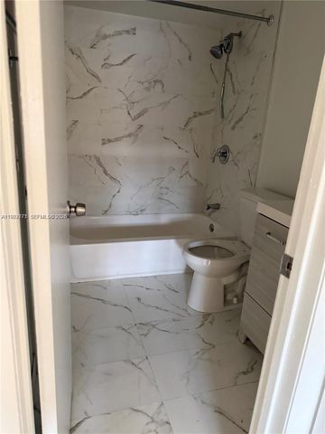 13215 SW 57th Ter 20-6, Miami, FL 33183