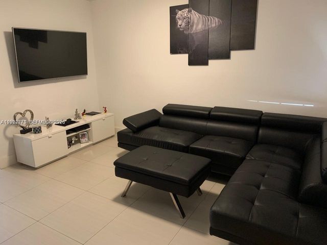 13215 SW 57th Ter 20-6, Miami, FL 33183