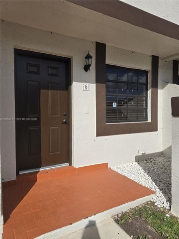 13215 SW 57th Ter 20-6, Miami, FL 33183