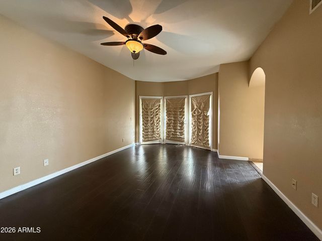 11003 W LAURELWOOD Lane, Avondale, AZ 85392